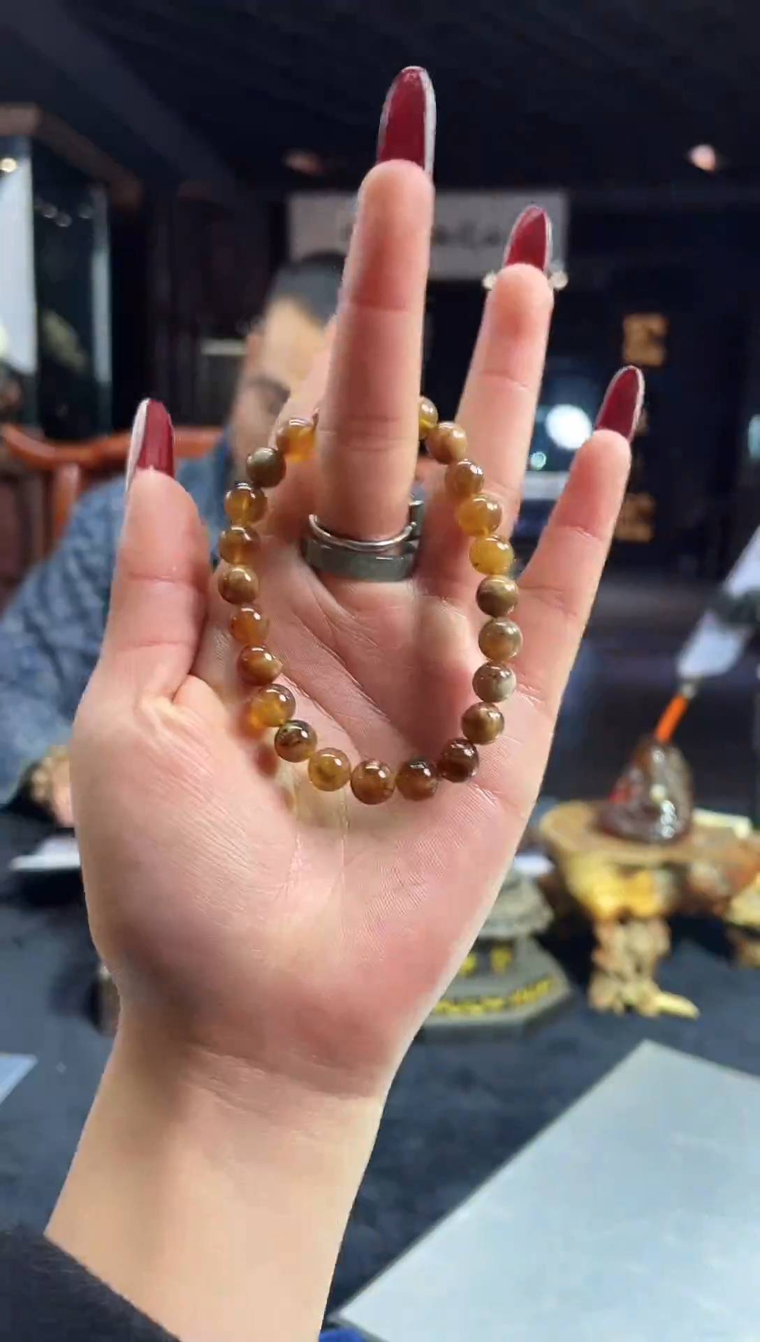 琥珀颈饰未镶嵌缅甸琥珀溶洞手串