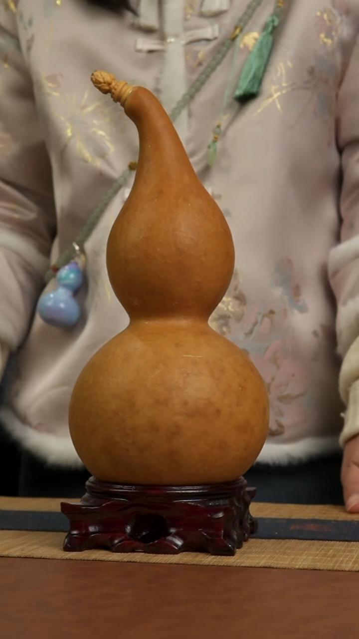 669号 天然热水酒葫芦 一物一拍（有瑕介意勿拍）