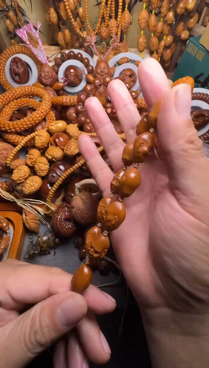 手串橄榄核十二尊者