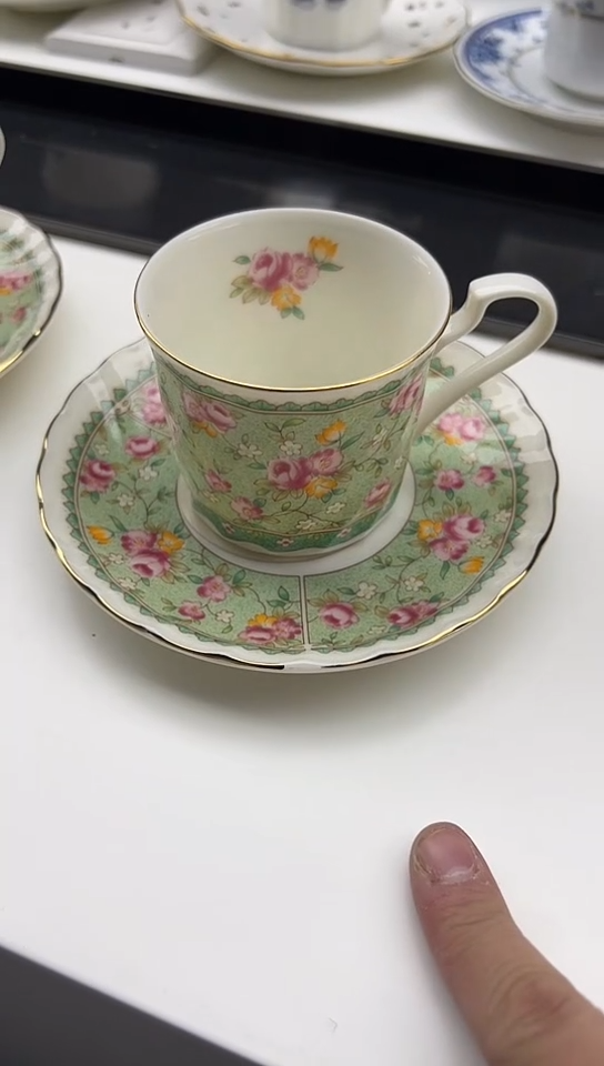 【闪购商品】中古回流瓷器好看，谨慎参拍
