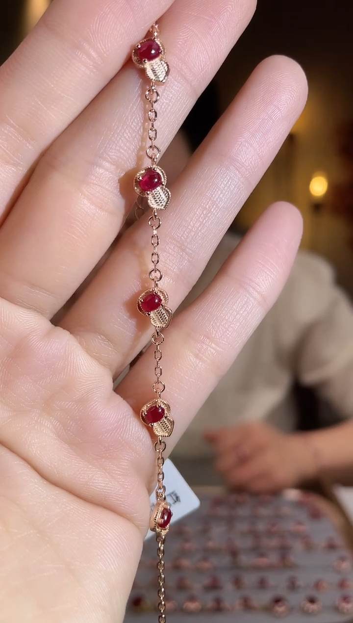 银S925镶嵌手链红宝石手链