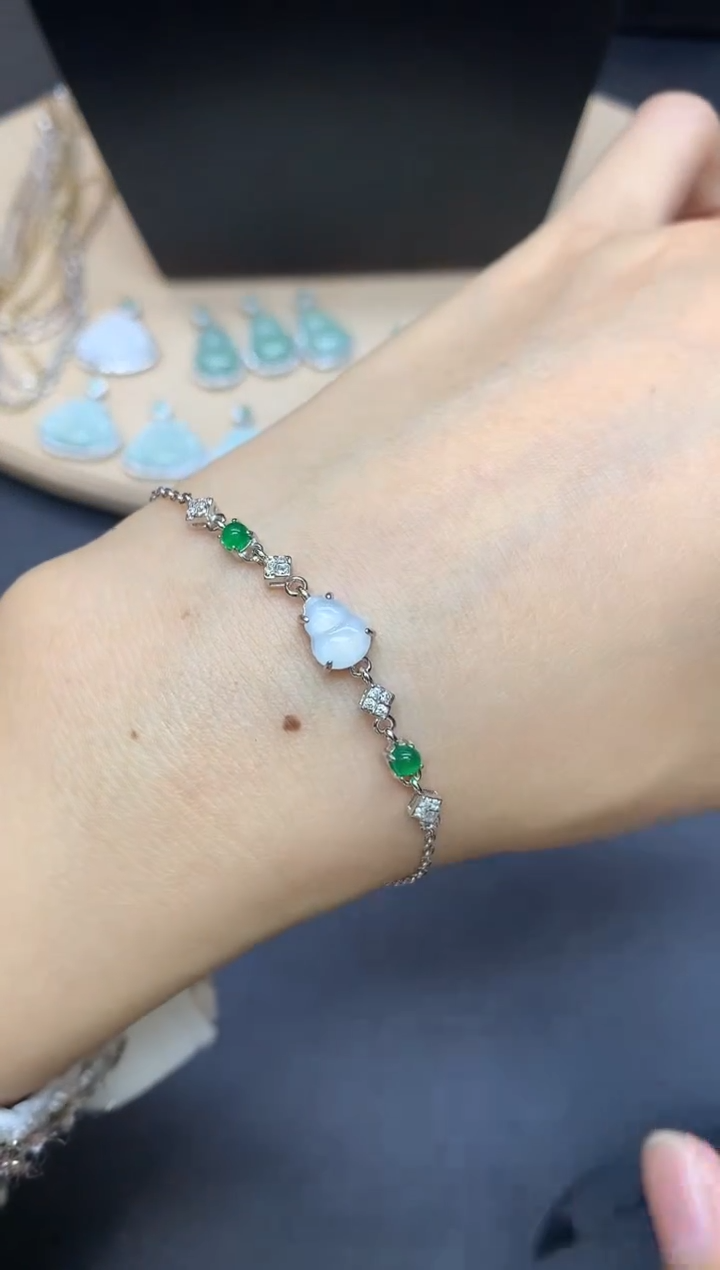 【闪购商品】翡翠手链银S925镶嵌葫芦【多样性发其一】