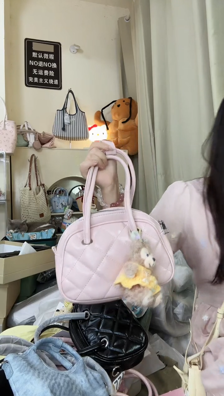 PU以直播间展示为准默认微瑕502没有挂件