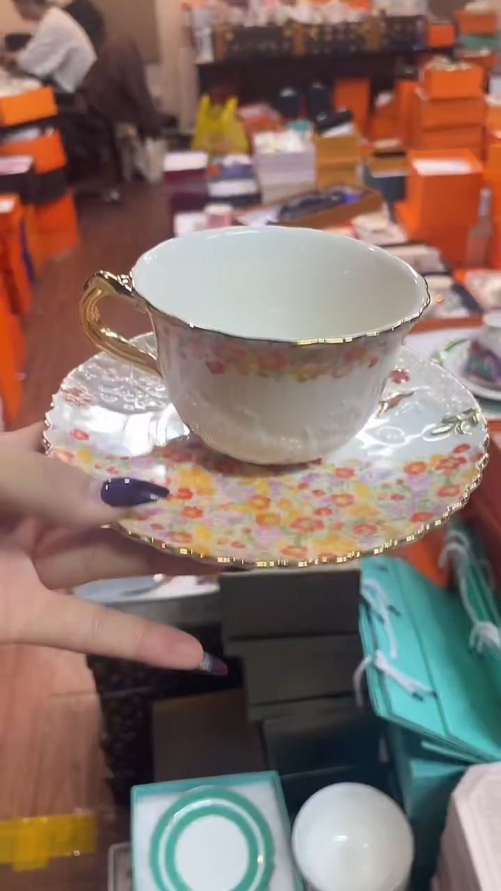 杯鸿辉家品牌瓷器，京东包邮！