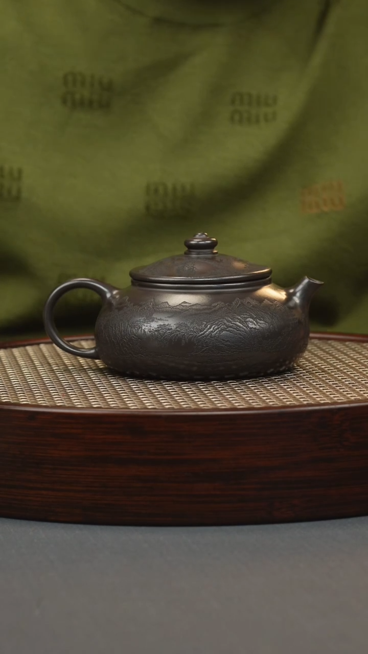 【闪购商品】紫砂茶壶石黄 寒江 山水