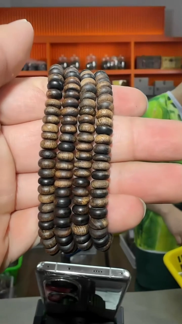 沉香手串188号单圈多样性发一