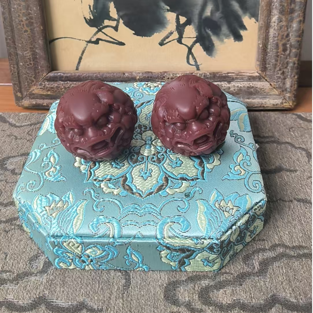 肆国风复古貔貅球手把件