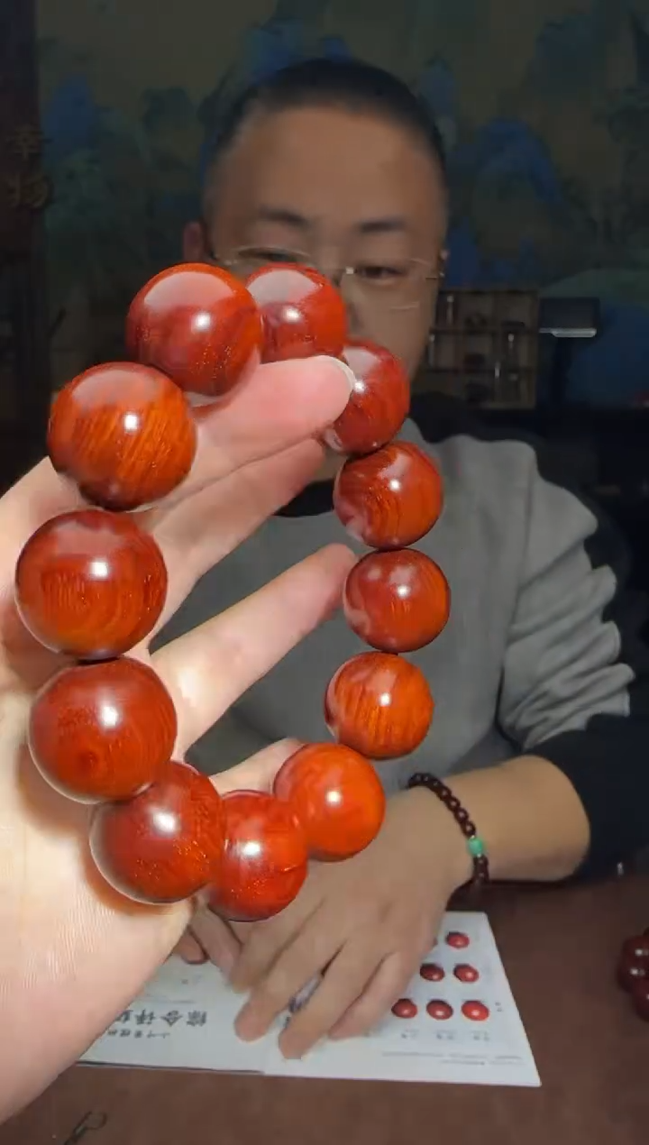 【闪购商品】小叶紫檀手串/手链2.0*12颗4.5星原汁原味泥料