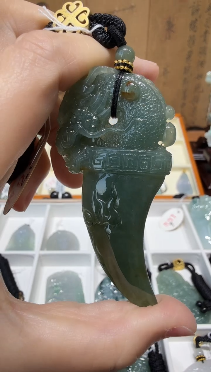 未镶嵌挂件翡翠A货翡翠多样性孤品