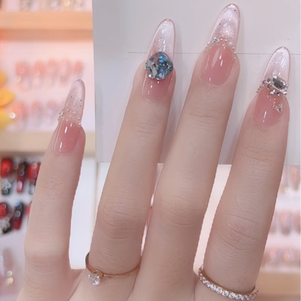 【甜茶雪酪】夏日爆闪气质渐变法式高级猫眼半手工显白穿戴美甲贴片