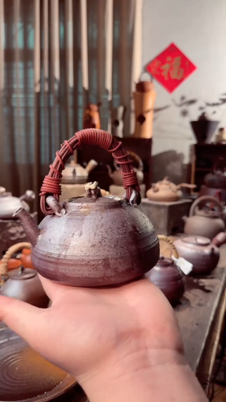 【闪购商品】壶潮州纯手工柴烧麒麟提梁