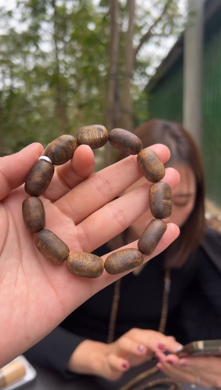 【闪购商品】沉香手串14克绿奇楠老料留疤手串