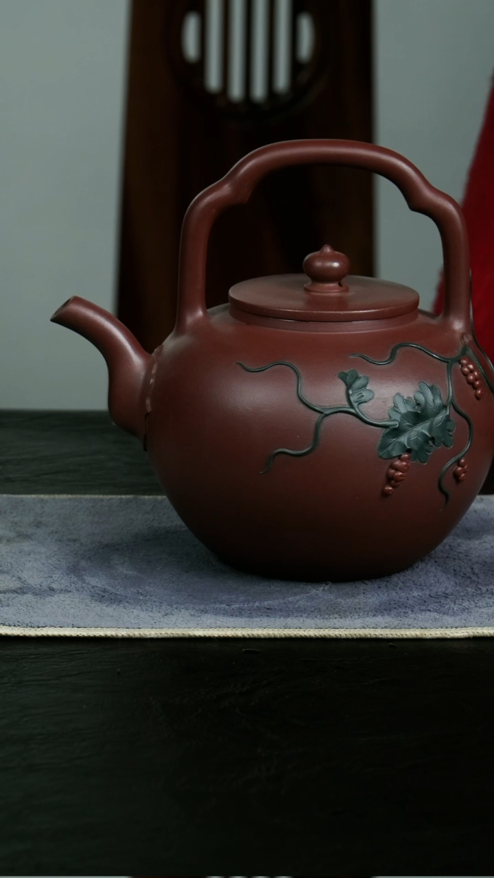 【闪购商品】紫砂茶壶吴京提梁原矿紫泥