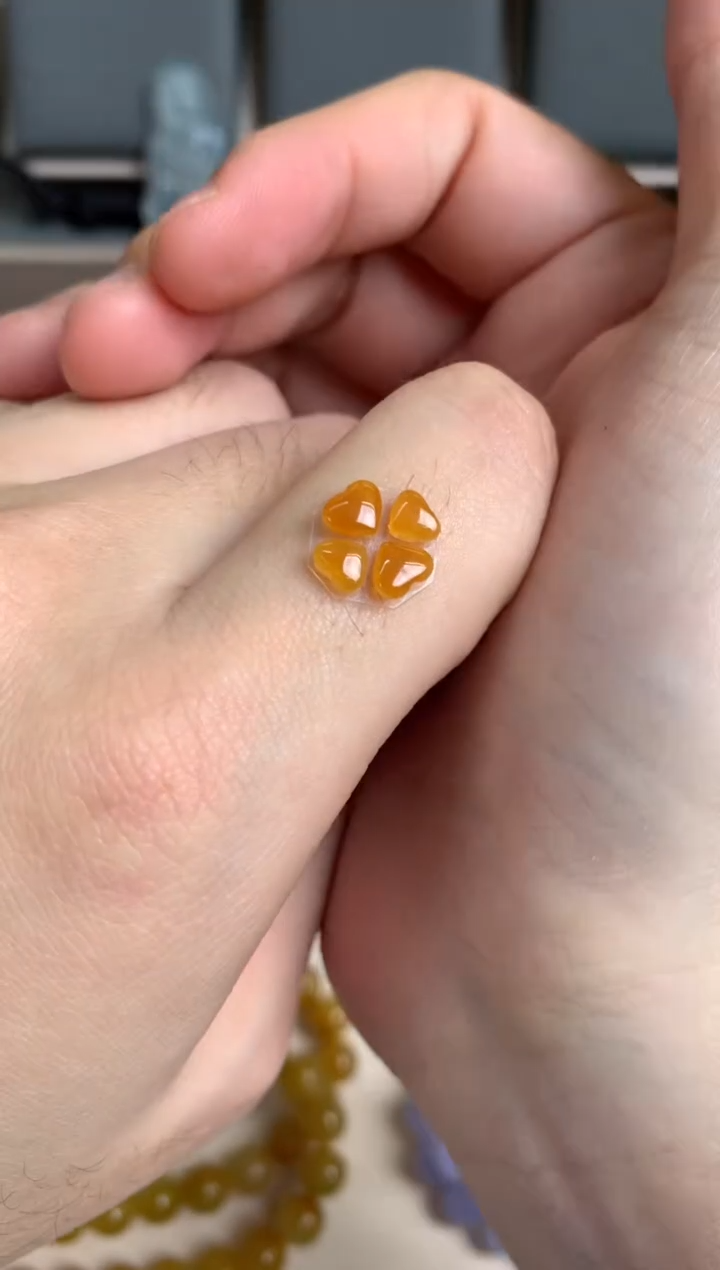 未镶嵌定制翡翠裸玉