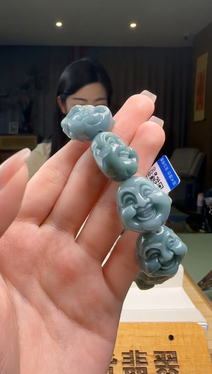 【闪购商品】翡翠手串未镶嵌多样性发一CC@@60B7J09390