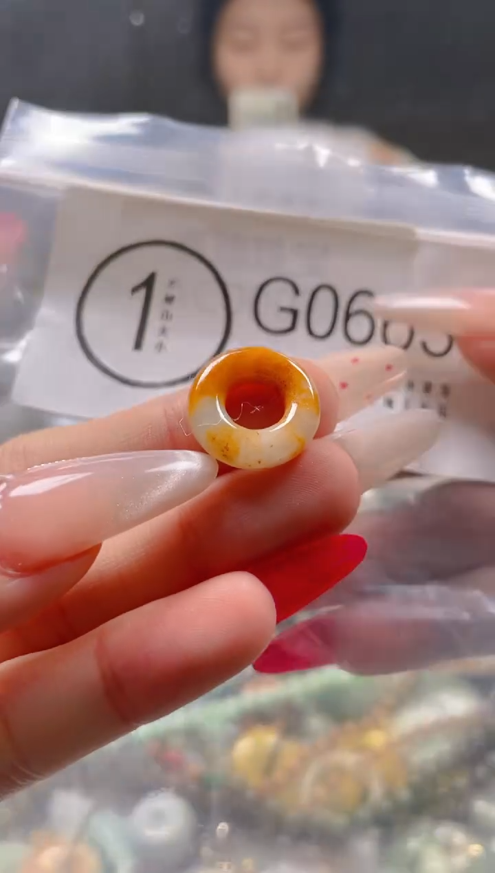 【闪购商品】翡翠颈饰未镶嵌/G/翡翠A货一图一物