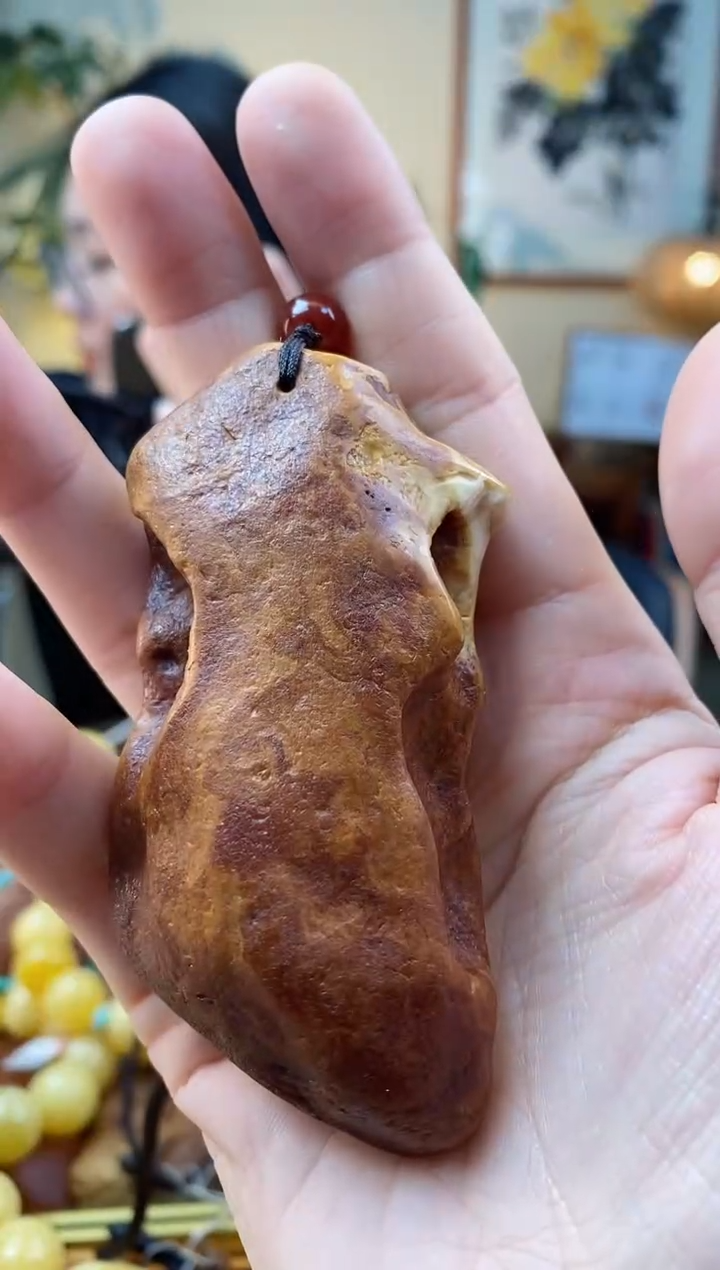 【闪购商品】琥珀颈饰未镶嵌吊坠