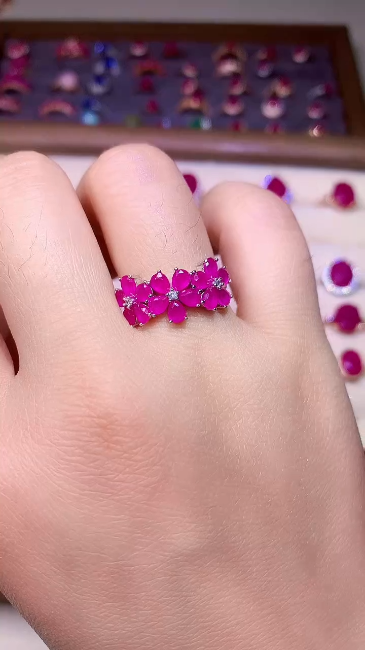 【闪购商品】红宝石戒指银S925镶嵌000