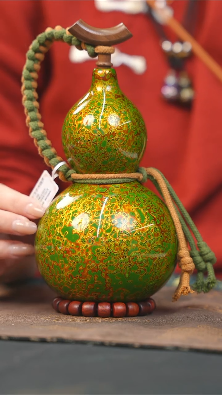 【闪购商品】RP191漆艺酒葫芦不包手串及旋转底座