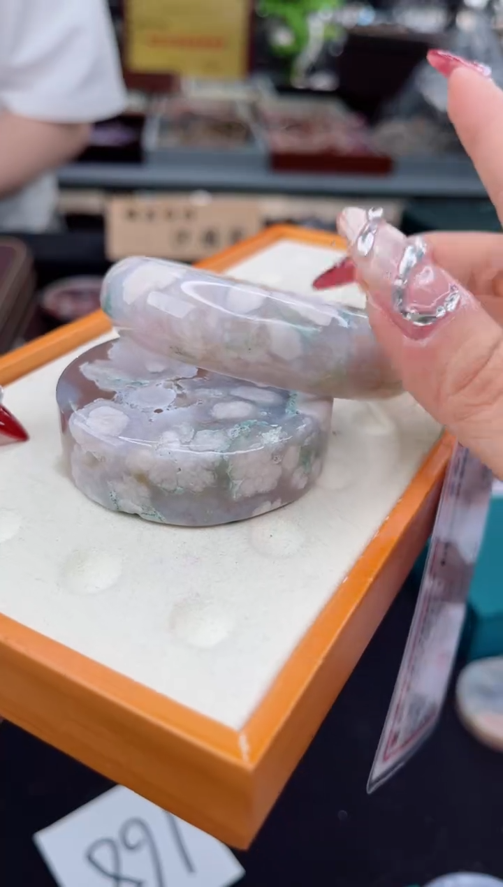 【闪购商品】石英质玉手镯未镶嵌58圈口（赠品镯心）3571267