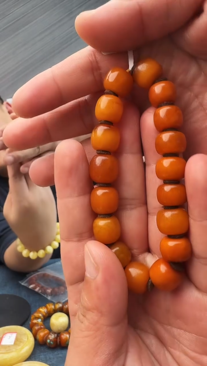 蜜蜡未镶嵌珠宝奇石假一罚十19，12多样性发其一