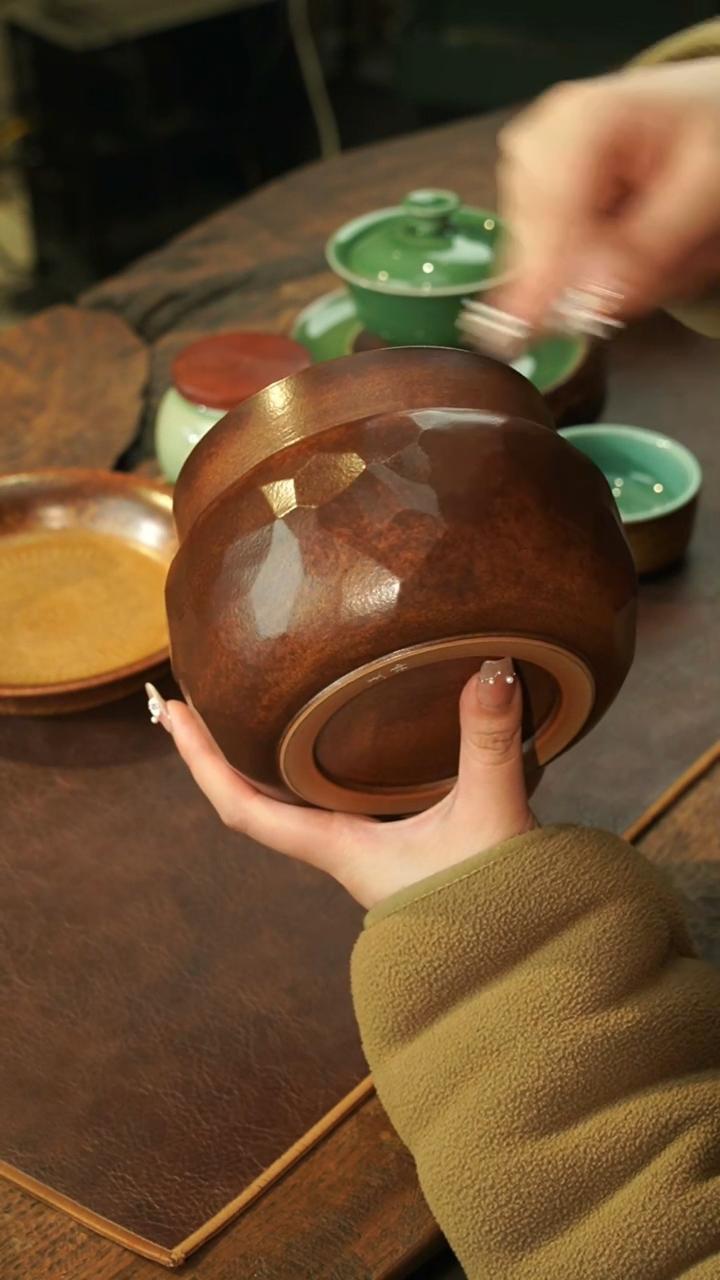 【闪购商品】瓷片王玮 锤纹系列 建水