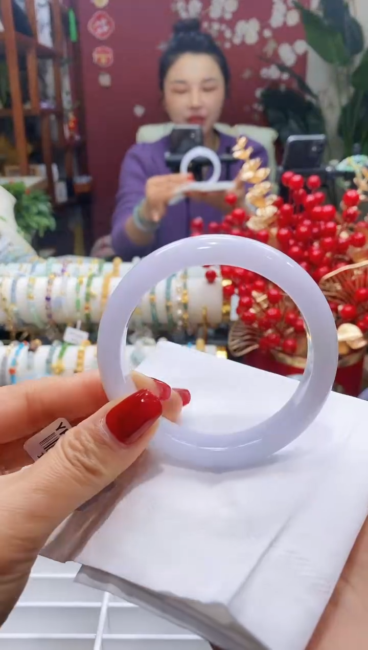 【闪购商品】翡翠手镯未镶嵌42粉紫57-59/12.1*8.1