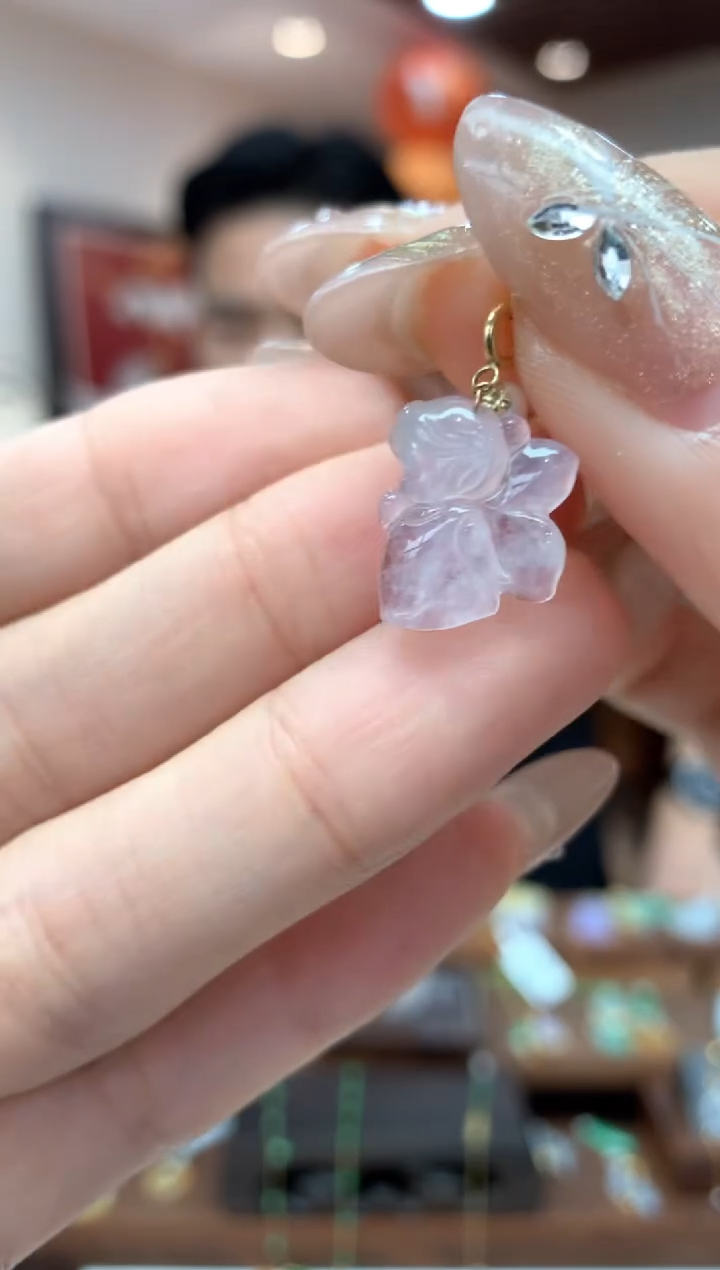 【闪购商品】翡翠吊坠(不含链)18K金镶嵌花仙子