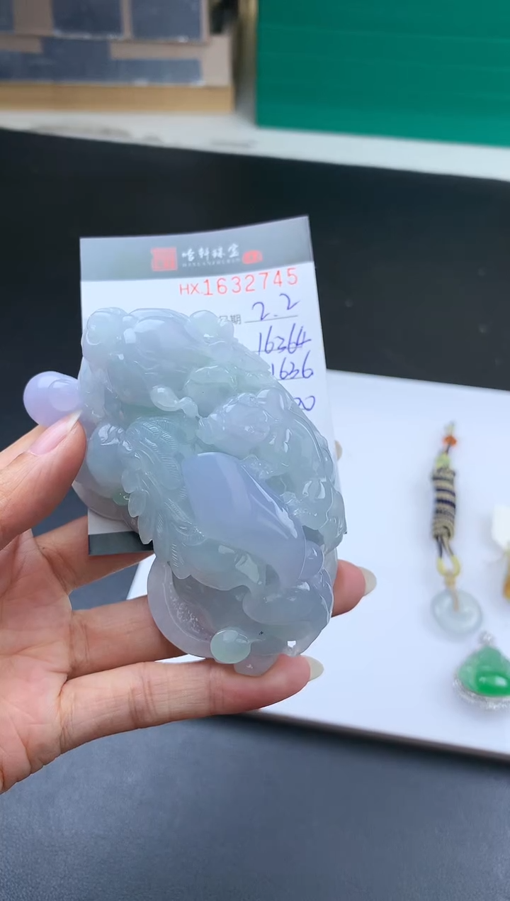 【闪购商品】翡翠挂件未镶嵌哈轩 挂件1分单2