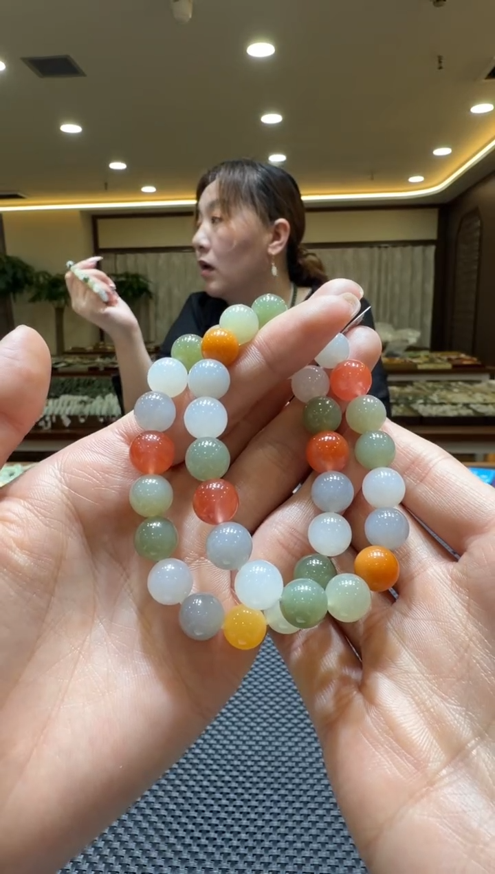 颈饰未镶嵌和田玉手串9-10mm多样性发一