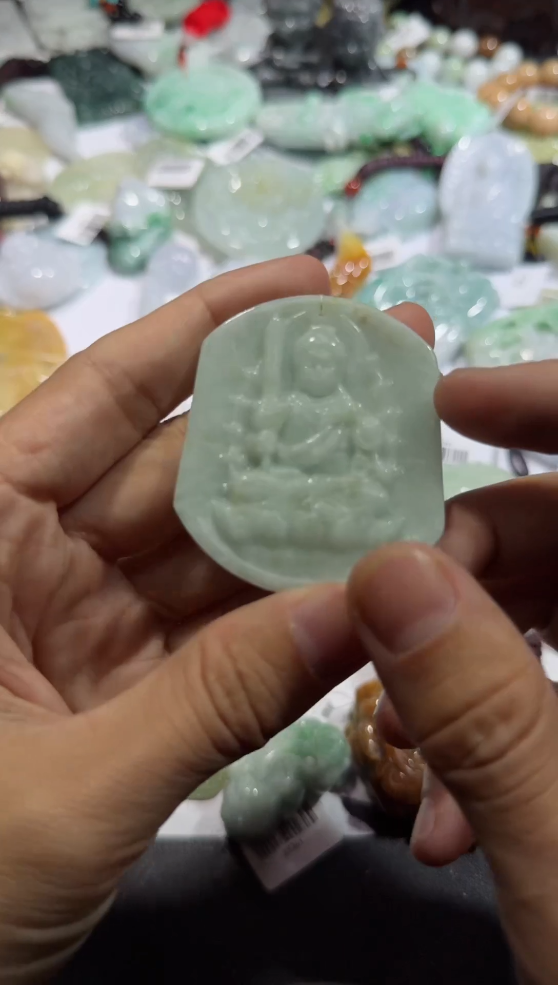 【闪购商品】翡翠颈饰未镶嵌00009494