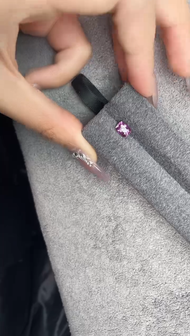 【闪购商品】蓝宝石裸石未镶嵌1.43ct   