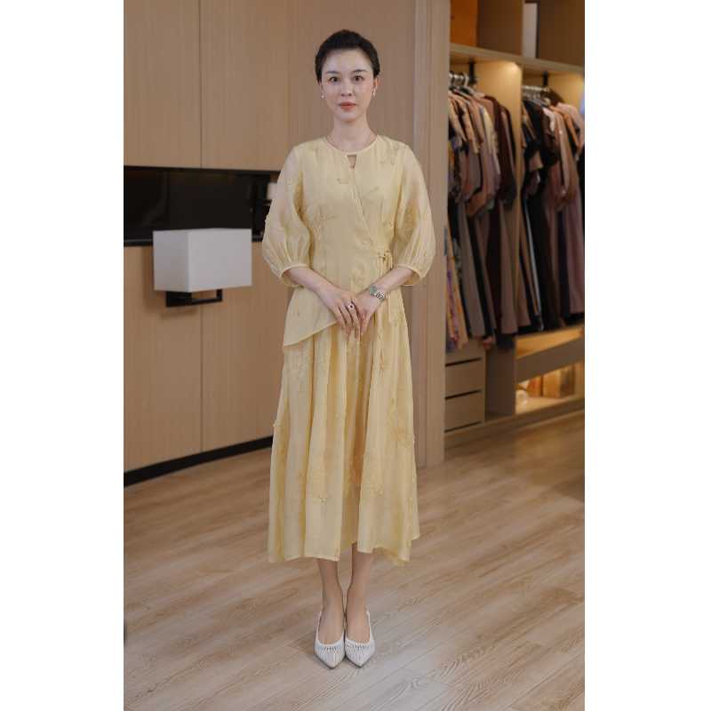 夏季新款气质显瘦中长款时尚连衣裙高贵优雅