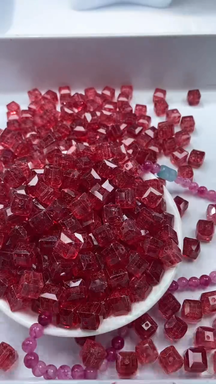 颈饰未镶嵌水晶W3185红色碧玺方糖10mm*10颗