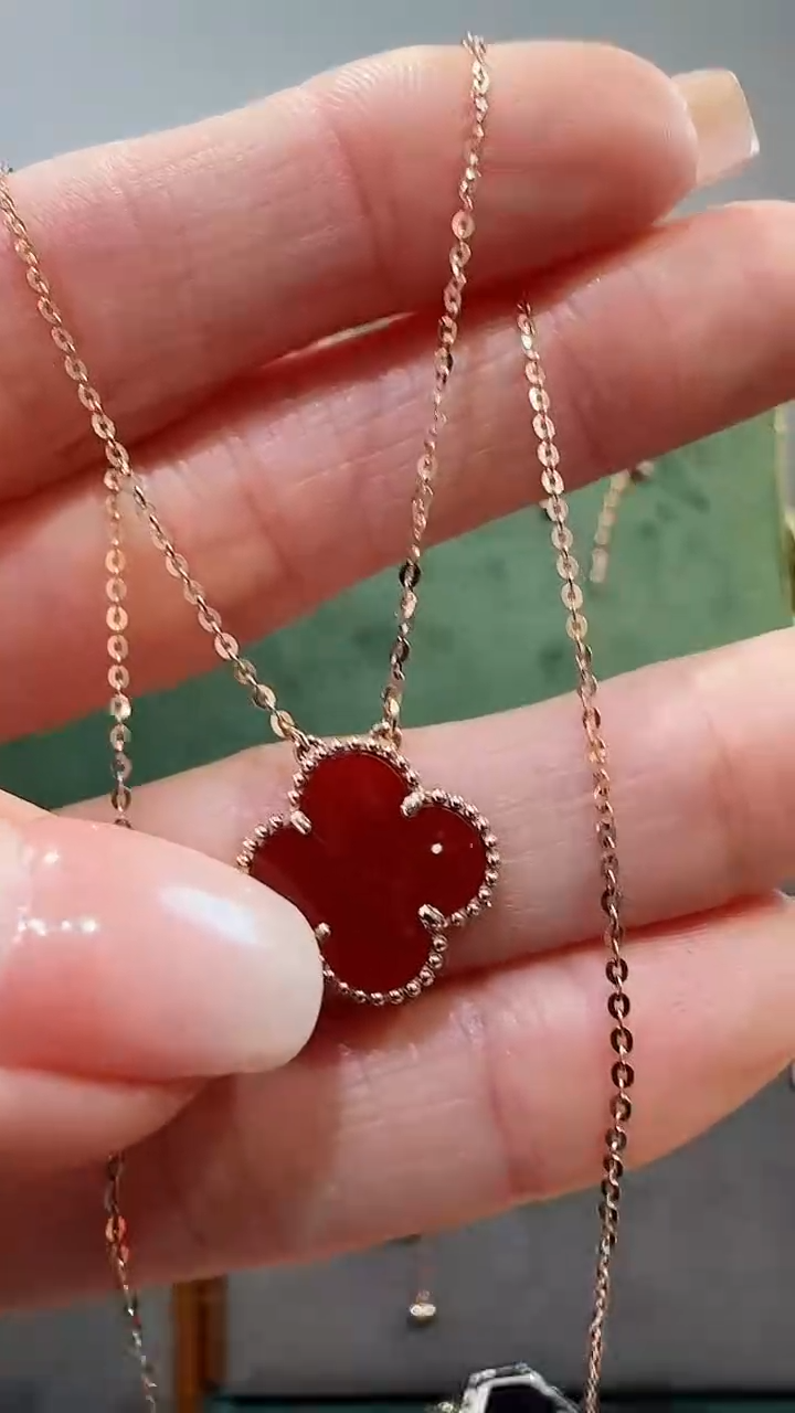 【闪购商品】玛瑙/玉髓套链18K金镶嵌18K金幸运草套链