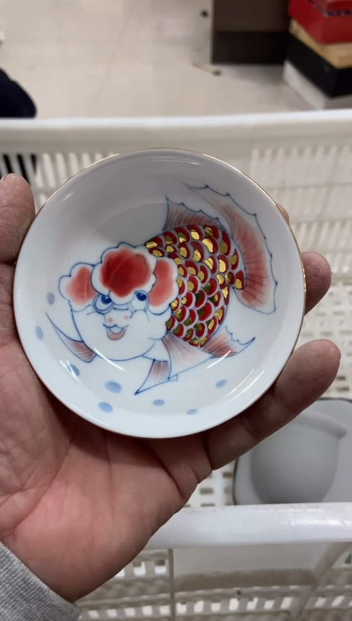 无运费险有瑕疵的摄影的产品有使用过的痕迹有点脏介意勿拍