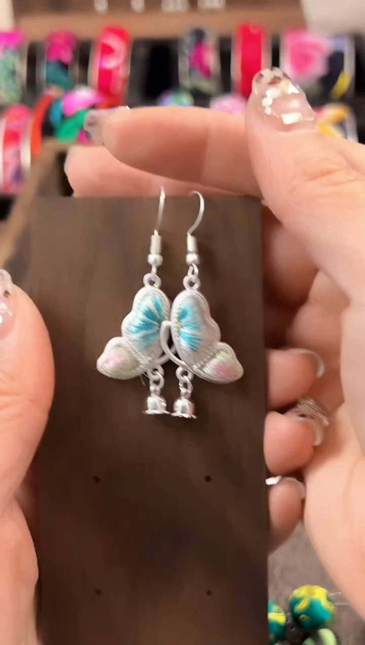 【闪购商品】织绣民族风老绣饰品471