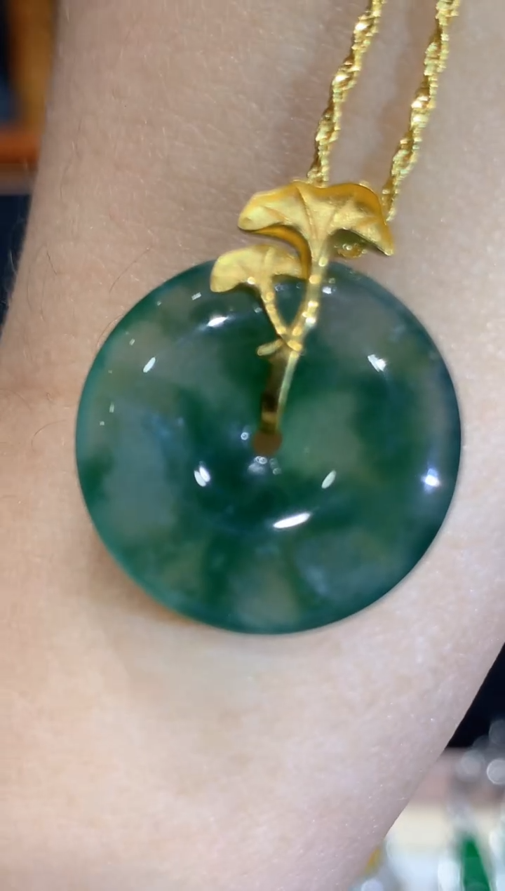 【闪购商品】翡翠颈饰18K金镶嵌团购