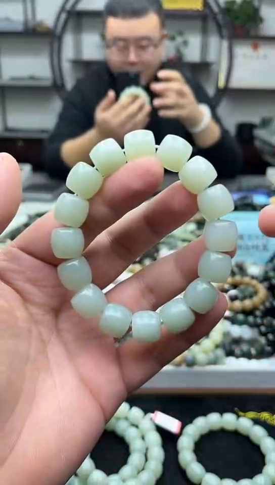 未镶嵌手串和田玉纯天然新疆且末天空蓝14