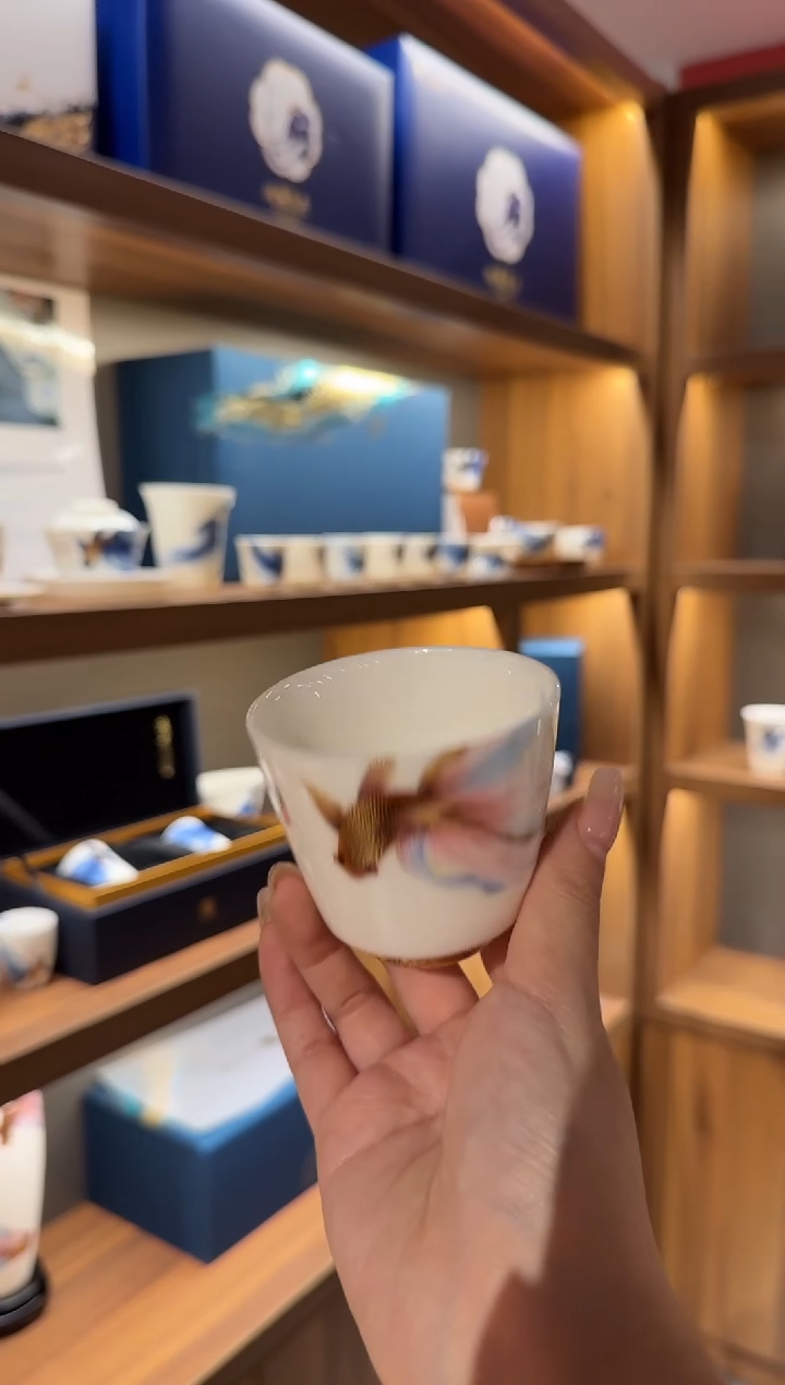 【闪购商品】小乔推荐如图所示