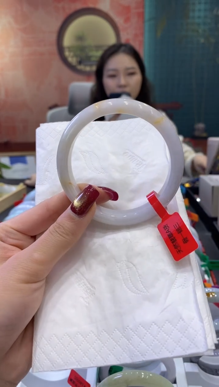 【闪购商品】翡翠手镯未镶嵌多人01201