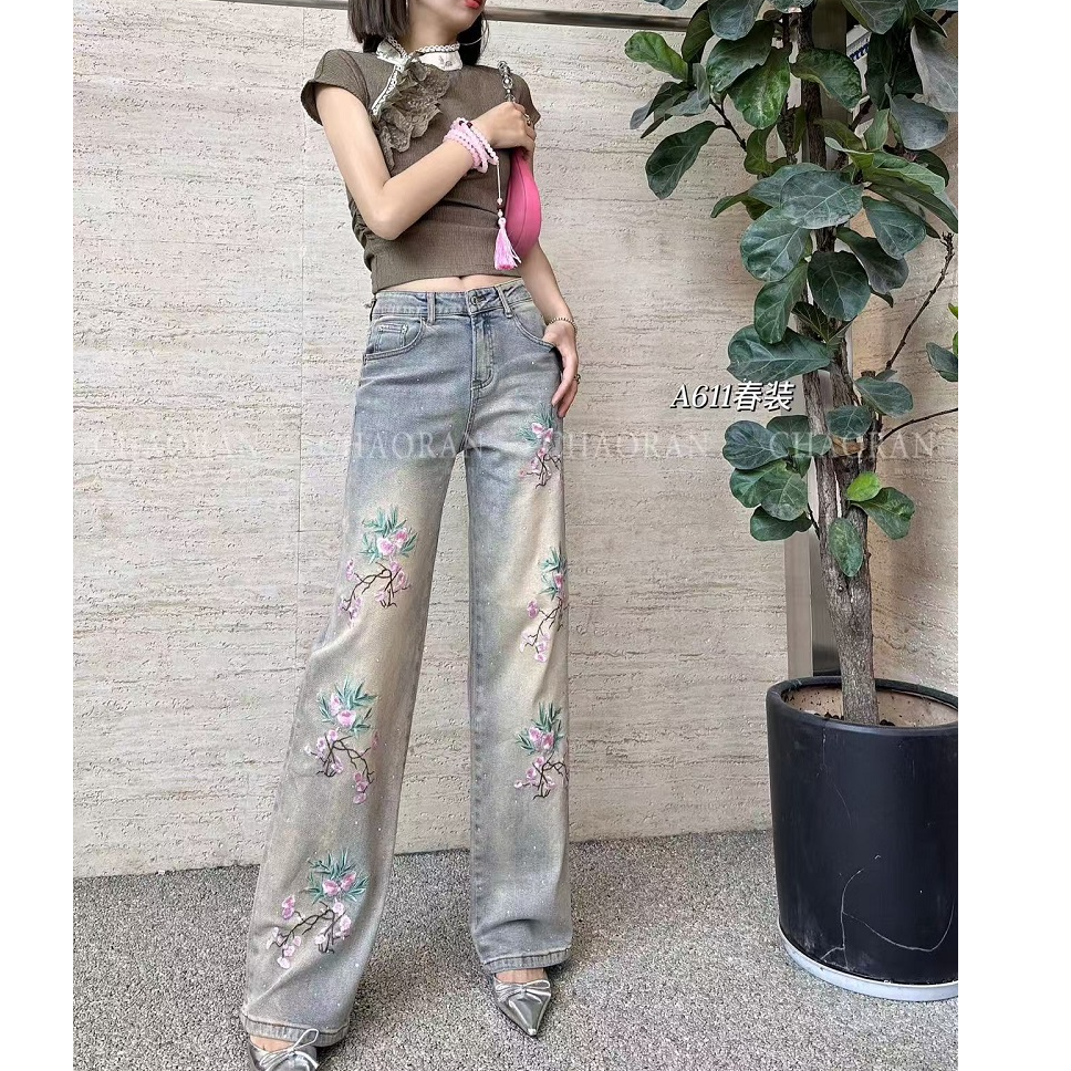 Chao Liu Zai Xian/潮流在现超然春季新款重工刺绣修身牛仔阔腿裤