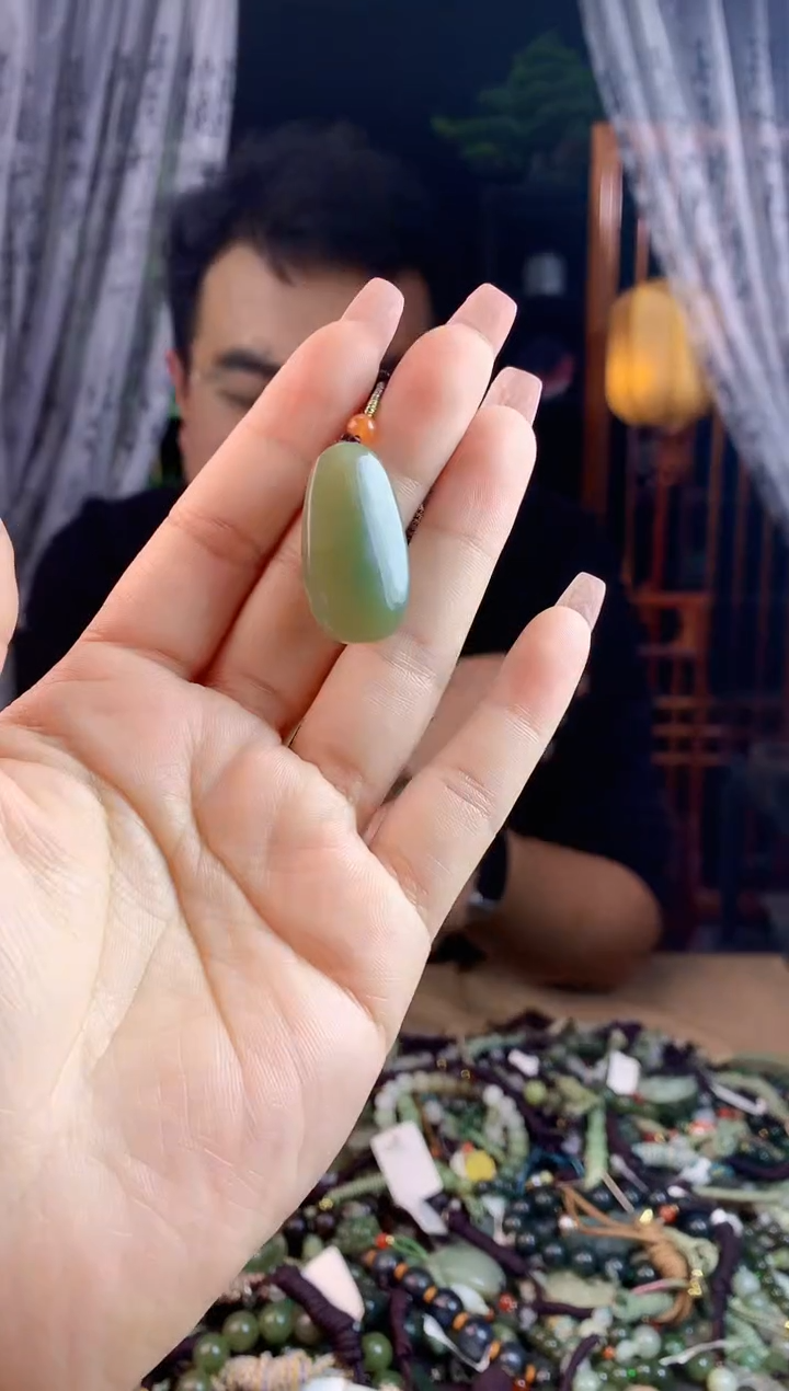 【闪购商品】和田玉挂件未镶嵌多样性发货拍一发一