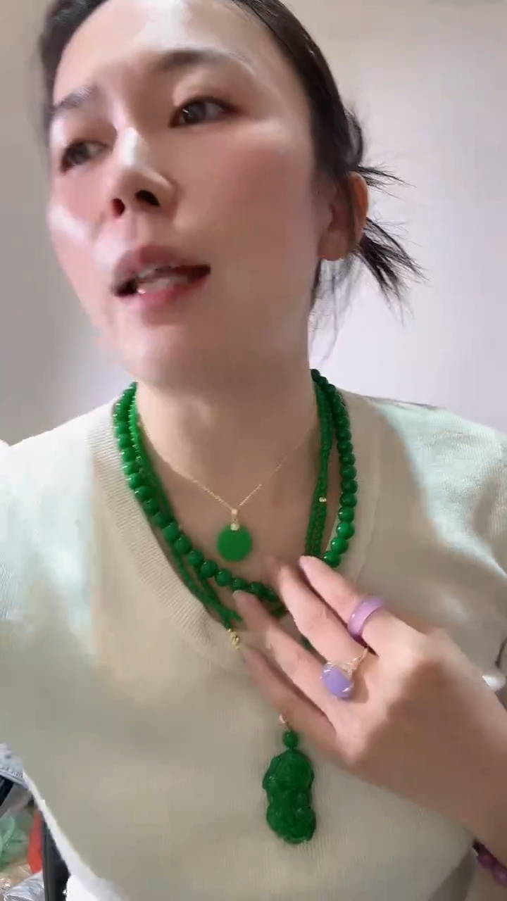 颈饰未镶嵌翡翠辣8项链