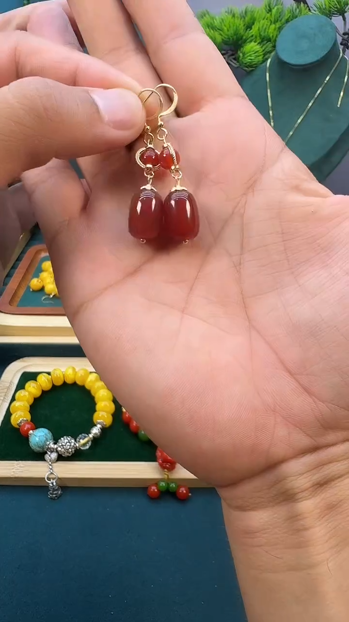 南红玛瑙14K金镶嵌耳饰E160