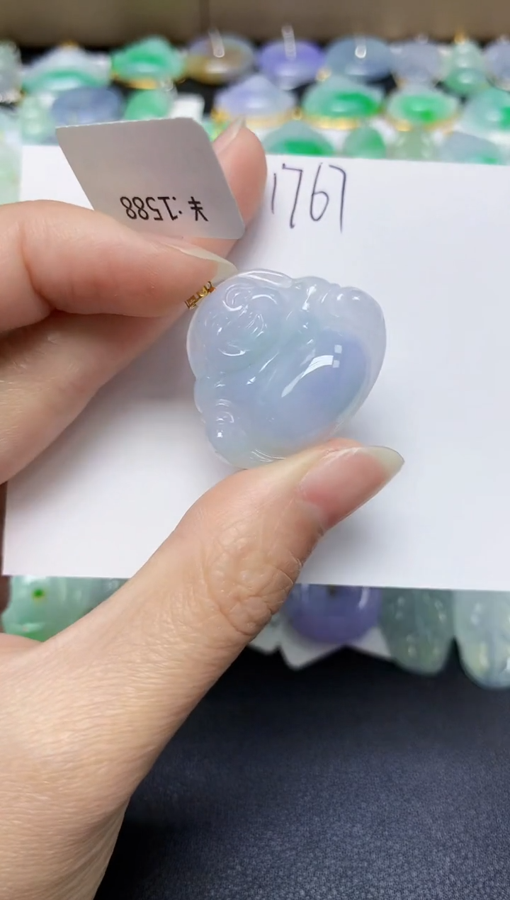 翡翠18K金镶嵌颈饰 天然缅甸翡翠A货