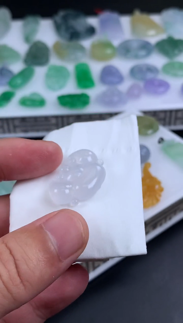 【闪购商品】定制翡翠未镶嵌翡翠