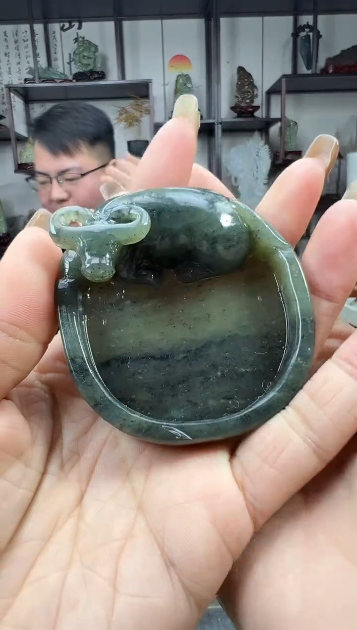 未镶嵌和田玉把件1