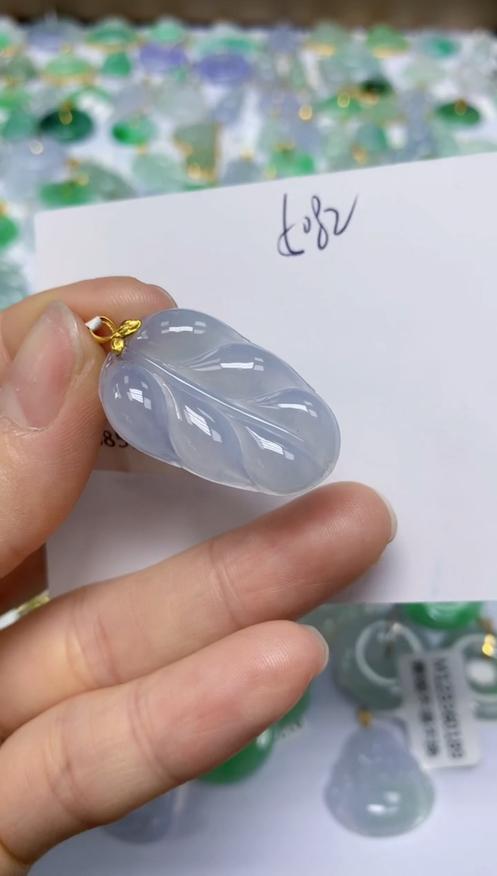 【闪购商品】翡翠挂件18K金镶嵌 天然翡翠A货