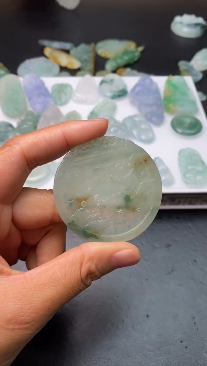 【闪购商品】定制翡翠未镶嵌翡翠毛货~